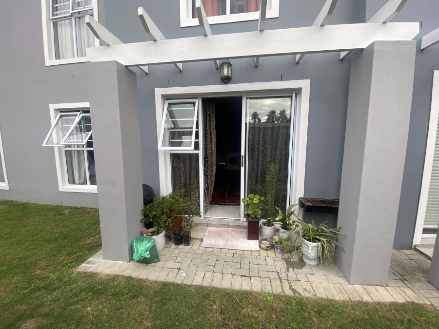 To Let 2 Bedroom Property for Rent in Sonkring Western Cape